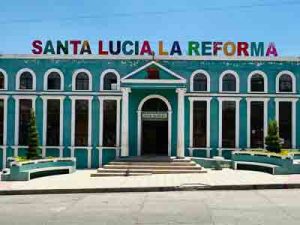Santa Lucía la Reforma